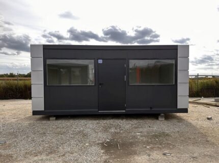 Pavilhão Modular Escritório 3x6m (18m²) – Vidrado com Porta de Vidro (Novo e Isolado)