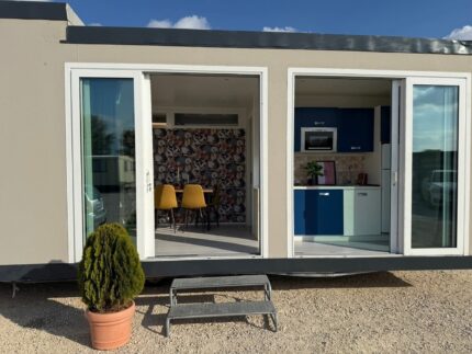 Casa Móvel Alaska – Design Moderno, 2 Quartos, Pronta a Habitar