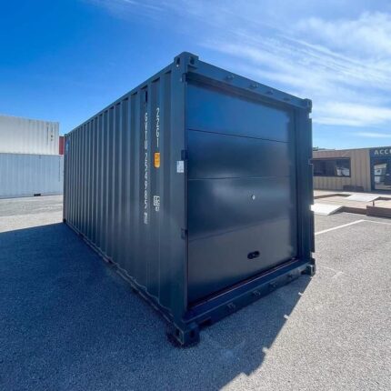 🧱 CONTÊINER MARÍTIMO 20 PÉS – COM PORTA DE ENROLAR 🧱